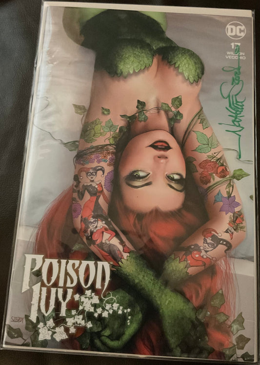 🔥🌿 POISON IVY 17 Signed By SZERDY W/ COA TATTOO Virgin B Variant LTD 1500