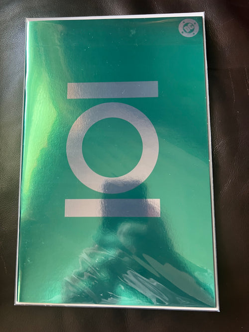 ABSOLUTE FLASH, MARTIAN MANHUNTER, GREEN LANTER 2025 FOIL LOGO DESIGN VARIANT NM